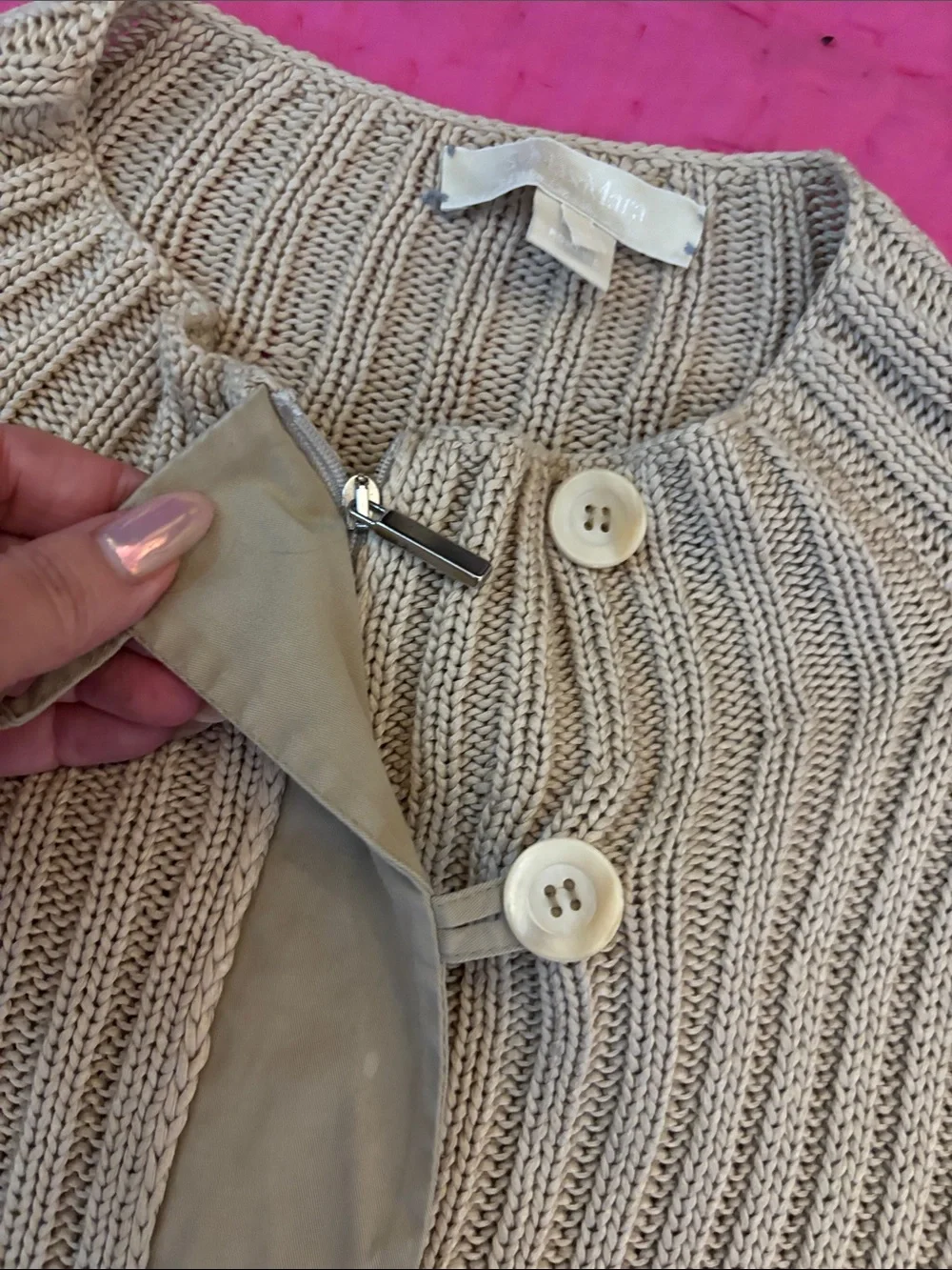 MaxMara Cream Knit Cardigan with Button Front, XL